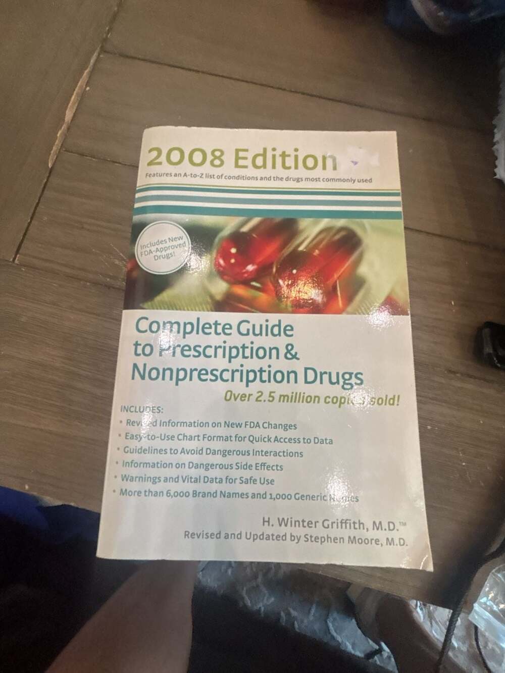 Complete Guide to Prescription & Nonprescription Drugs 2008 Edition by H. Winter
